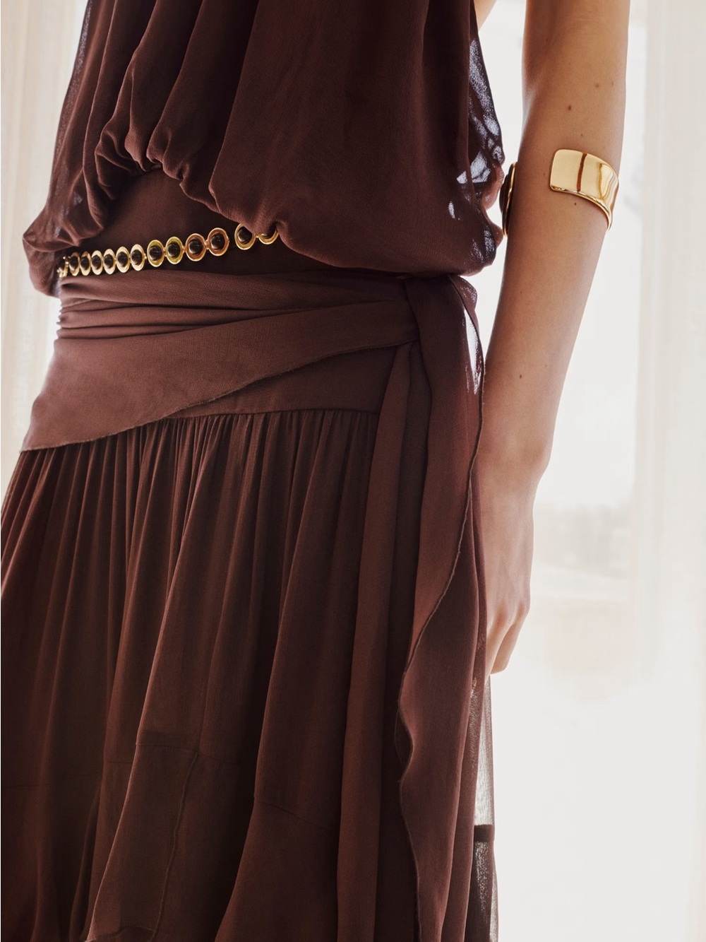 NWT (size small) MANGO HALTER DRESS WITH RUFFLES - Picture 5 of 9